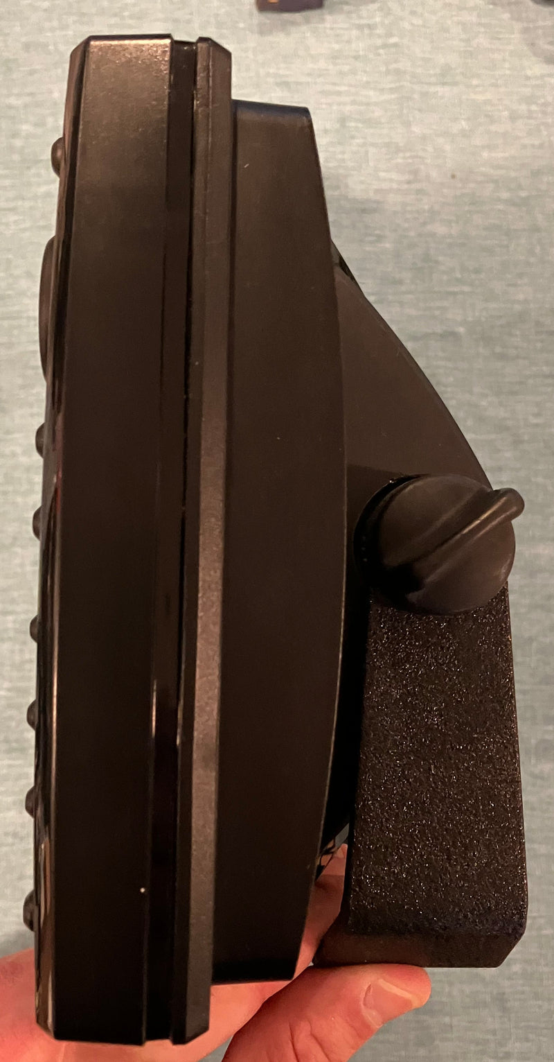 Load image into Gallery viewer, Used Humminbird Helix 10 Chirp MEGA DI+ GPS G4N
