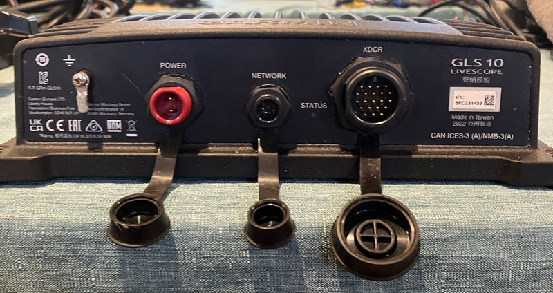 Load image into Gallery viewer, Used Garmin Livescope LVS32 w/ GLS10
