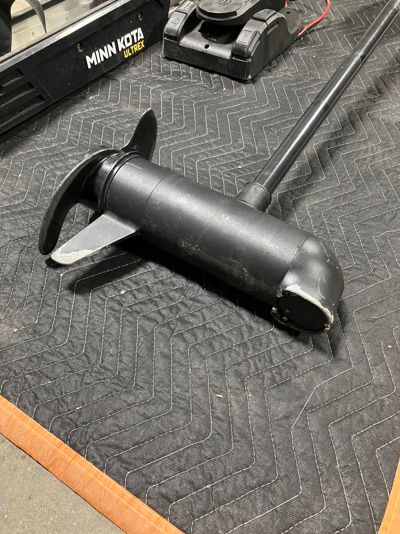 Load image into Gallery viewer, Used Minn Kota Ultrex 80lb 24v 45&quot; US2 Trolling Motor LOCAL PICKUP ONLY
