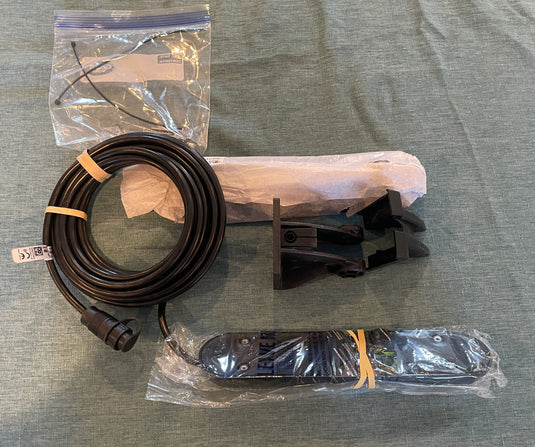 Open Box Lowrance Totalscan Transducer