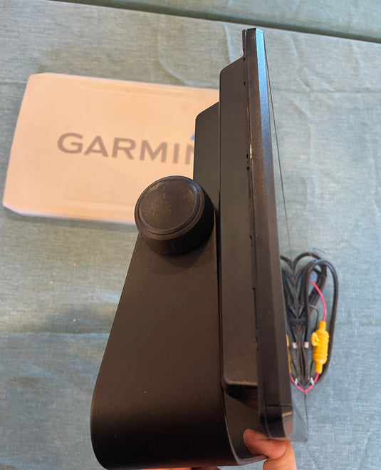 Used Garmin Echomap Ultra 122sv