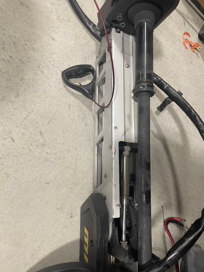 Load image into Gallery viewer, Used Minn Kota Fortrex 36V 112lb 52” LOCAL PICKUP ONLY
