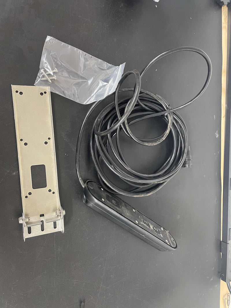 Load image into Gallery viewer, Used Lowrance Active Imaging 2 in 1 Transducer
