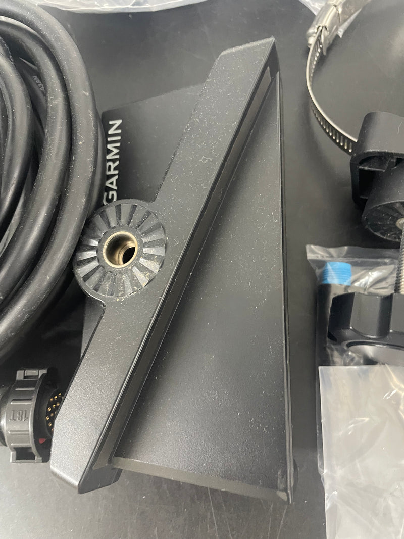 Load image into Gallery viewer, Used Garmin LVS34 Livescope Plus
