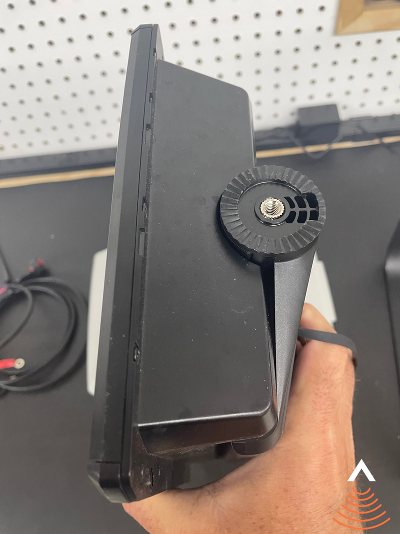 Load image into Gallery viewer, Used Garmin Echomap Ultra 2 106sv
