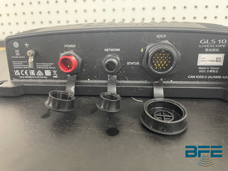 Load image into Gallery viewer, Used Garmin LVS32 Livescope w/ GLS10
