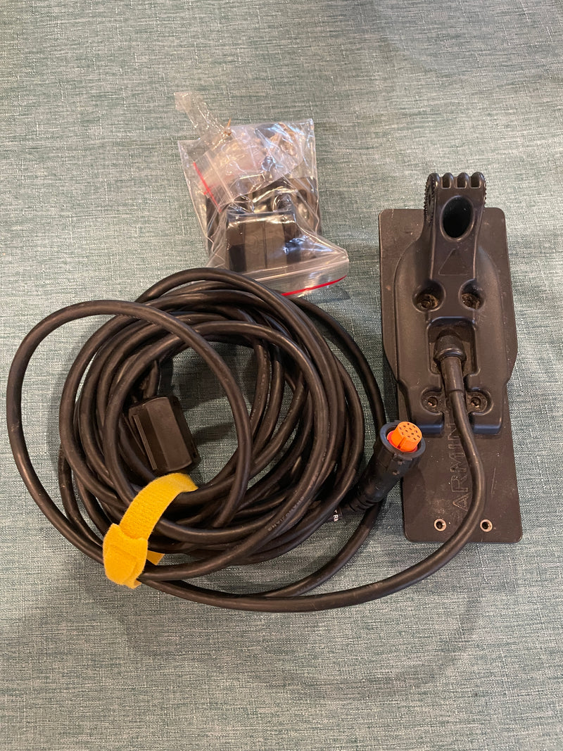 Load image into Gallery viewer, Used Garmin GT54 Transducer
