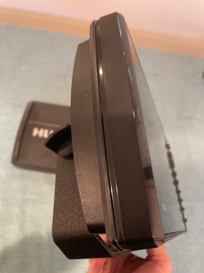 Load image into Gallery viewer, Used Humminbird Helix 10 Chirp MEGA DI+ GPS G4N
