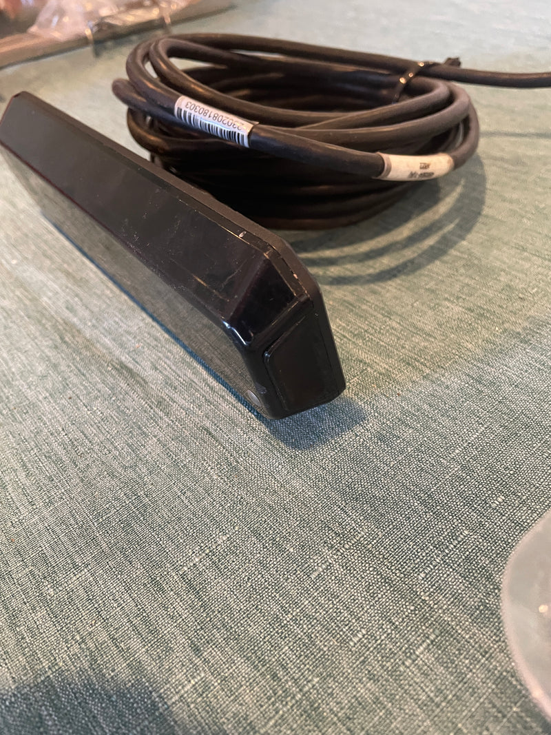 Load image into Gallery viewer, Used Humminbird XM 9 HW MSI-T Transducer

