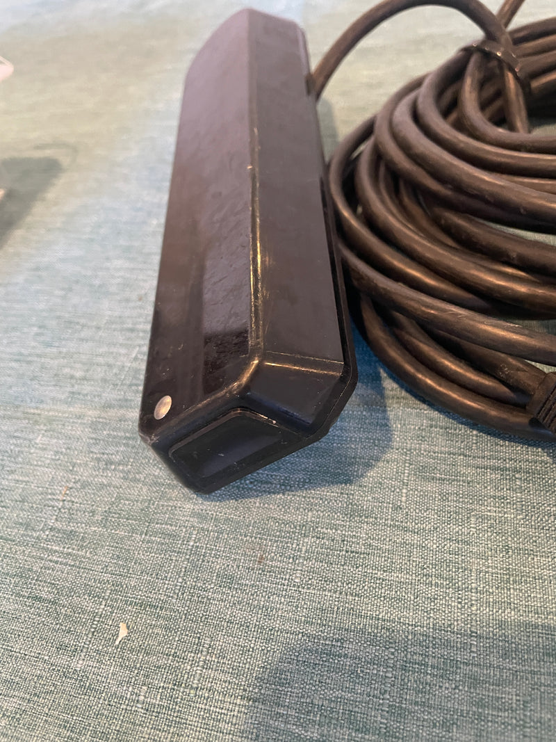 Load image into Gallery viewer, Used Humminbird XM 9 HW MSI-T Transducer
