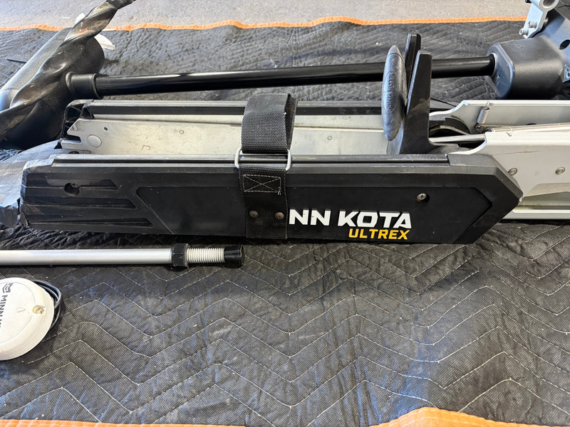 Load image into Gallery viewer, Used Minn Kota Ultrex 80lb 24v 45" US2 Trolling Motor LOCAL PICKUP ONLY
