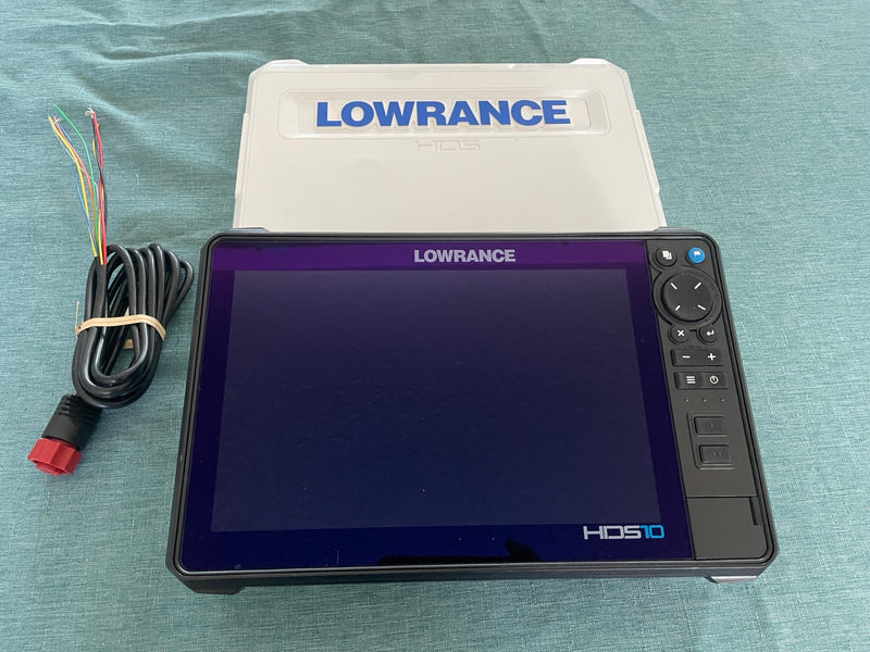 Load image into Gallery viewer, Used Lowrance HDS 10 PRO

