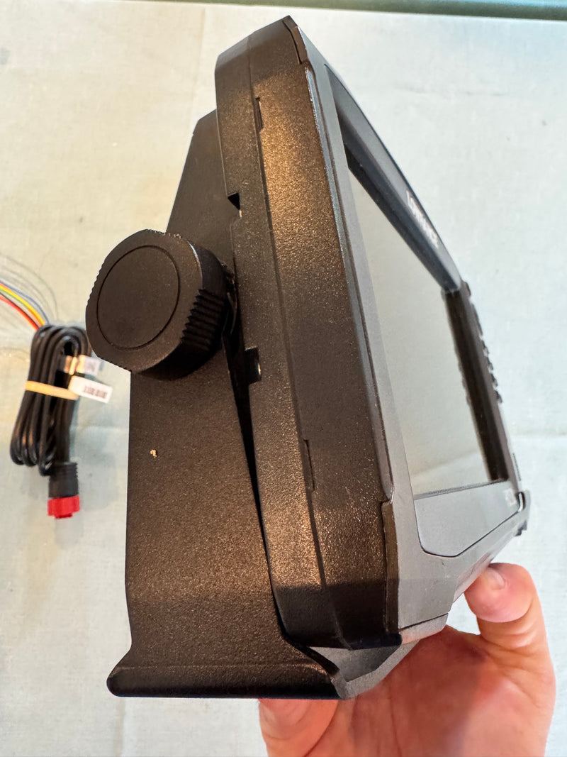 Load image into Gallery viewer, Used Lowrance HDS Carbon 9 - BassFishin Electronics, LLC
