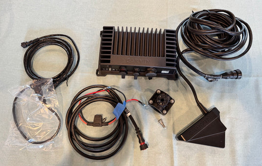 Used Garmin Livescope LVS32 w/ GLS10