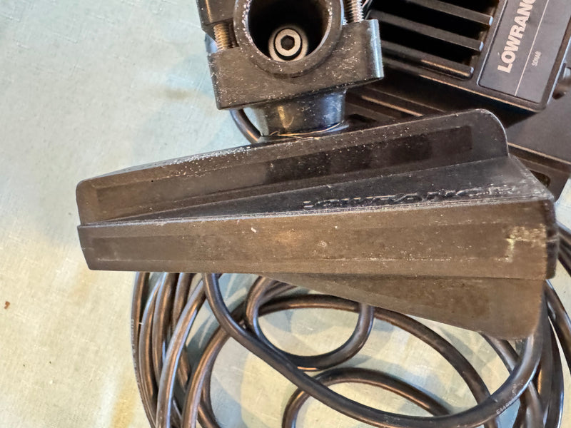 Load image into Gallery viewer, Used Lowrance Active Target 2 w/ Fish Obsessed Dominator Mount
