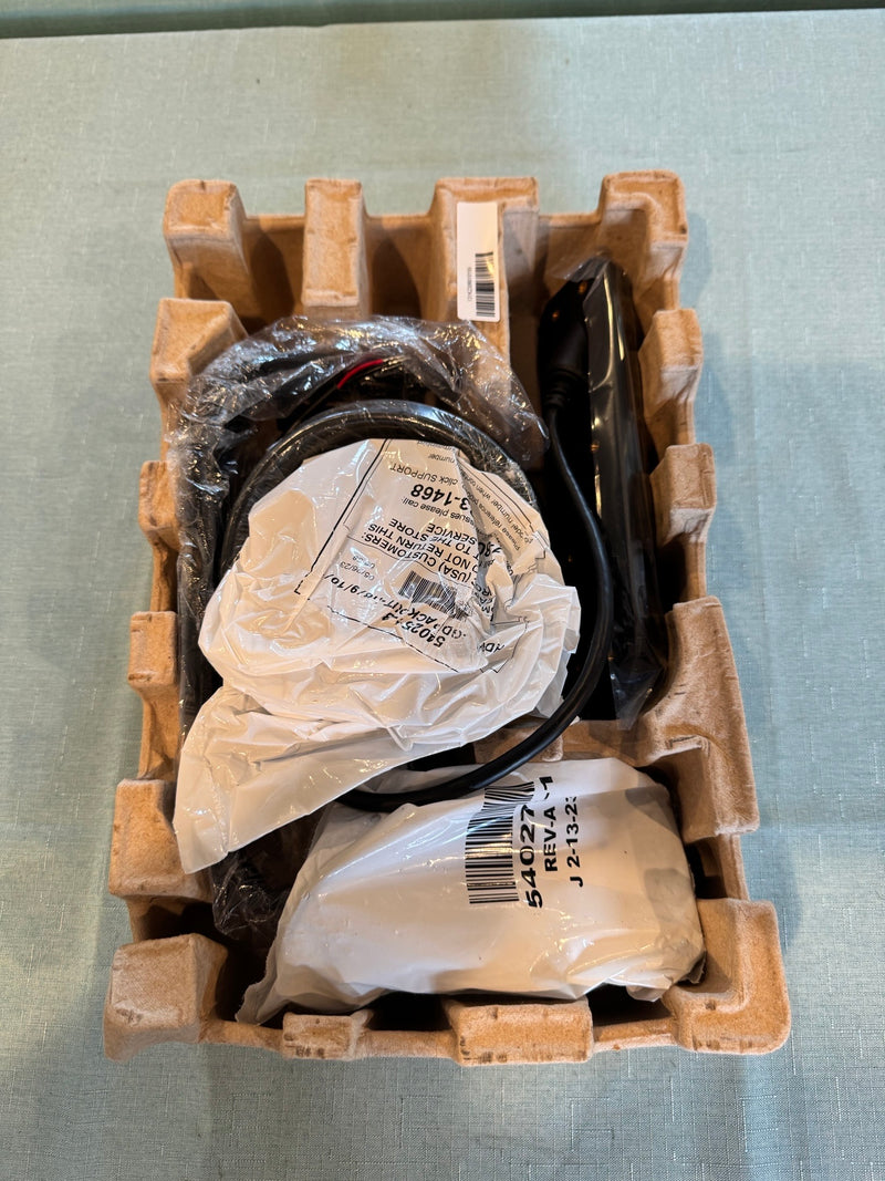 Load image into Gallery viewer, New Humminbird Helix 9 MSI G4N w/ MSI Transducer
