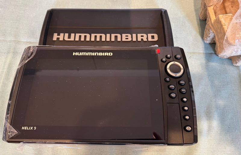 Load image into Gallery viewer, New Humminbird Helix 9 MDI G4N
