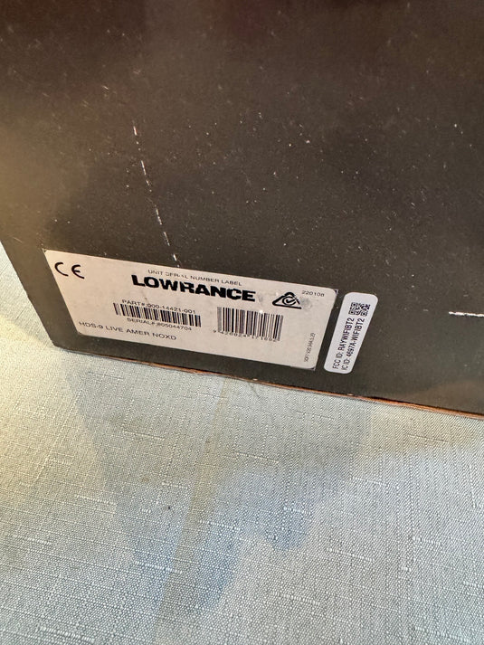 New Open Box Lowrance HDS 9 Live
