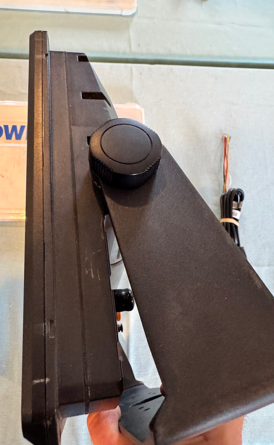 Used Lowrance HDS 16 Live