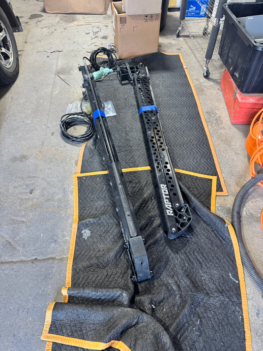 Used Minn Kota Raptors 10' w/ Active Anchoring LOCAL PICKUP ONLY