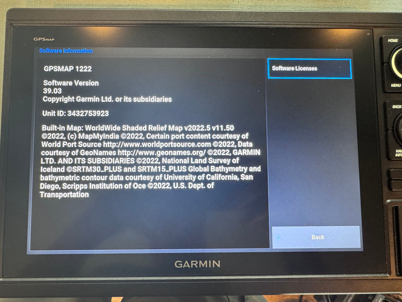 Load image into Gallery viewer, Used Garmin GPSMAP 1042xsv

