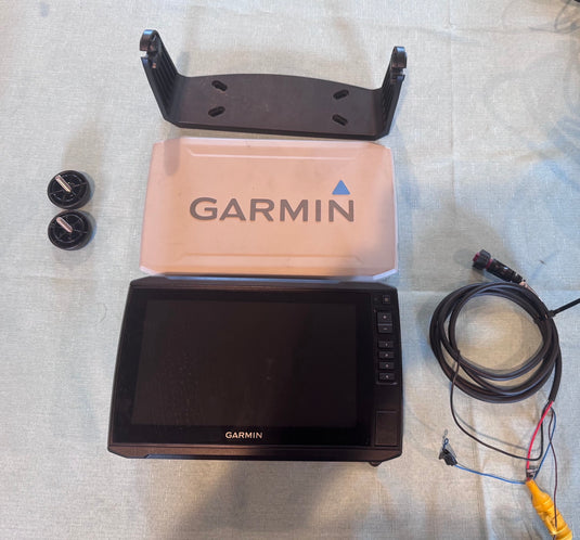 Used Garmin Echomap 93sv UHD