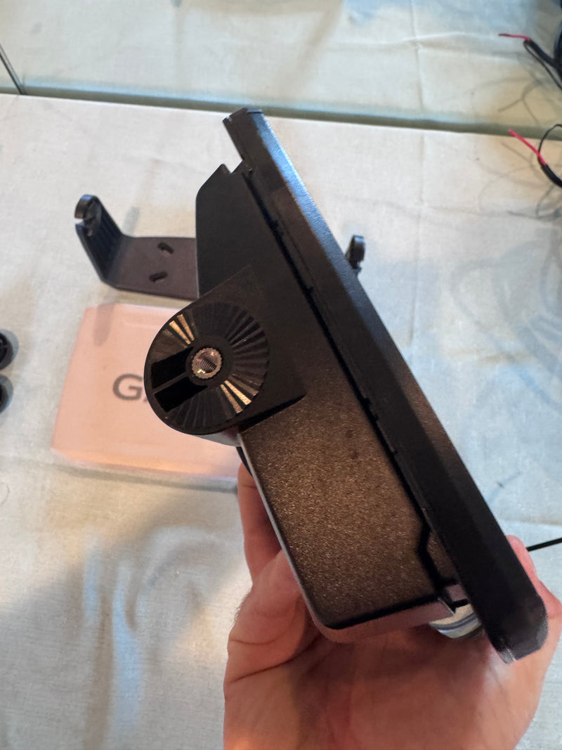 Load image into Gallery viewer, Used Garmin Echomap 93sv UHD
