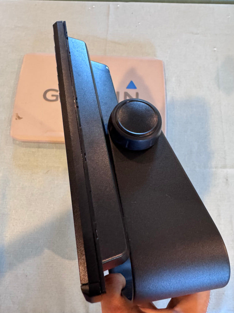 Load image into Gallery viewer, Used Garmin Echomap Ultra 126sv
