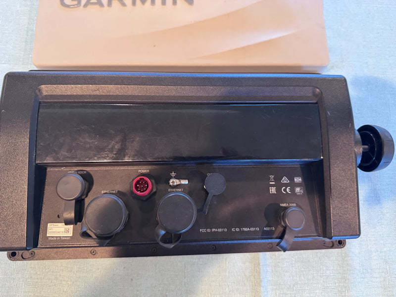 Load image into Gallery viewer, Used Garmin GPSMAP 1042xsv

