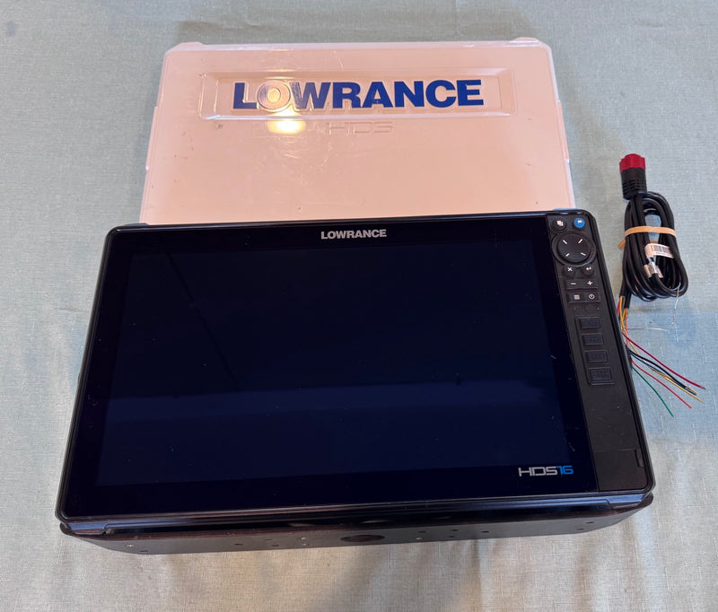Load image into Gallery viewer, Used Lowrance HDS 16 PRO
