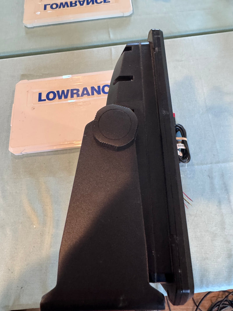 Load image into Gallery viewer, Used Lowrance HDS 16 PRO
