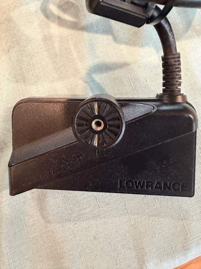 Load image into Gallery viewer, Used Lowrance Active Target 1
