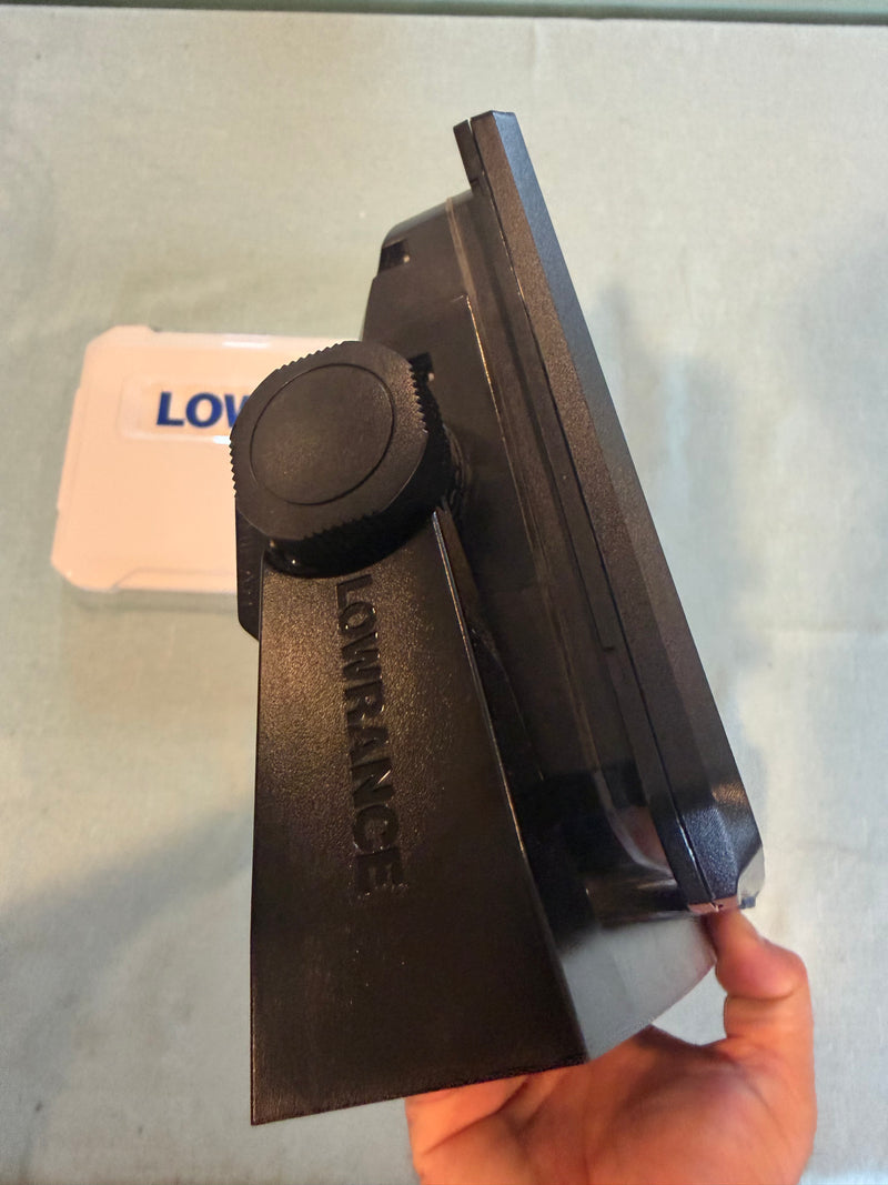 Load image into Gallery viewer, Used Lowrance HDS 9 PRO
