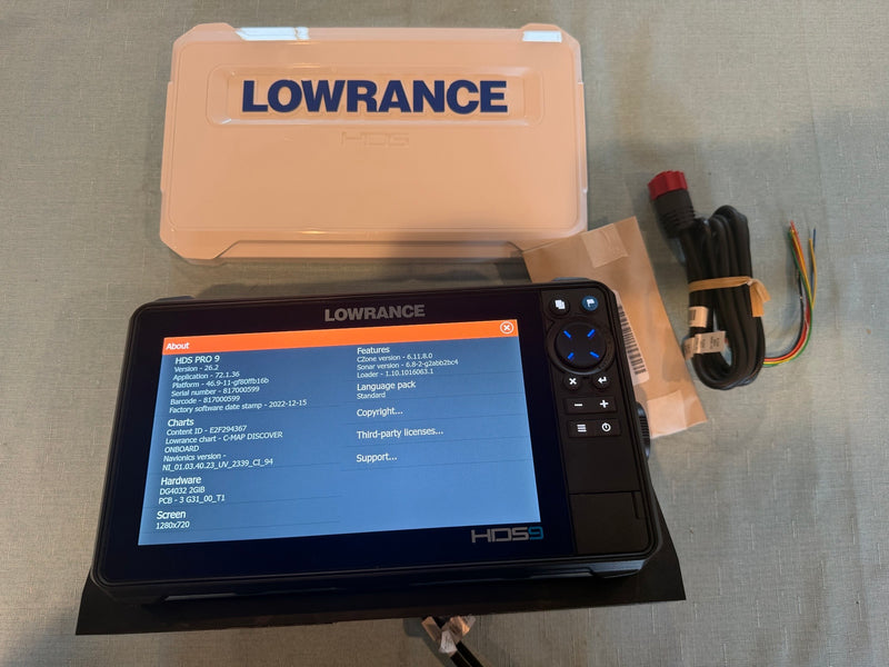 Load image into Gallery viewer, Used Lowrance HDS 9 PRO
