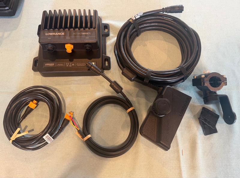 Load image into Gallery viewer, Used Lowrance Active Target 2
