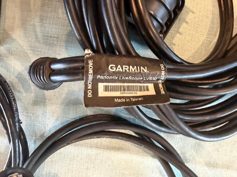 Load image into Gallery viewer, Used Garmin Livescope LVS32 w/ GLS10
