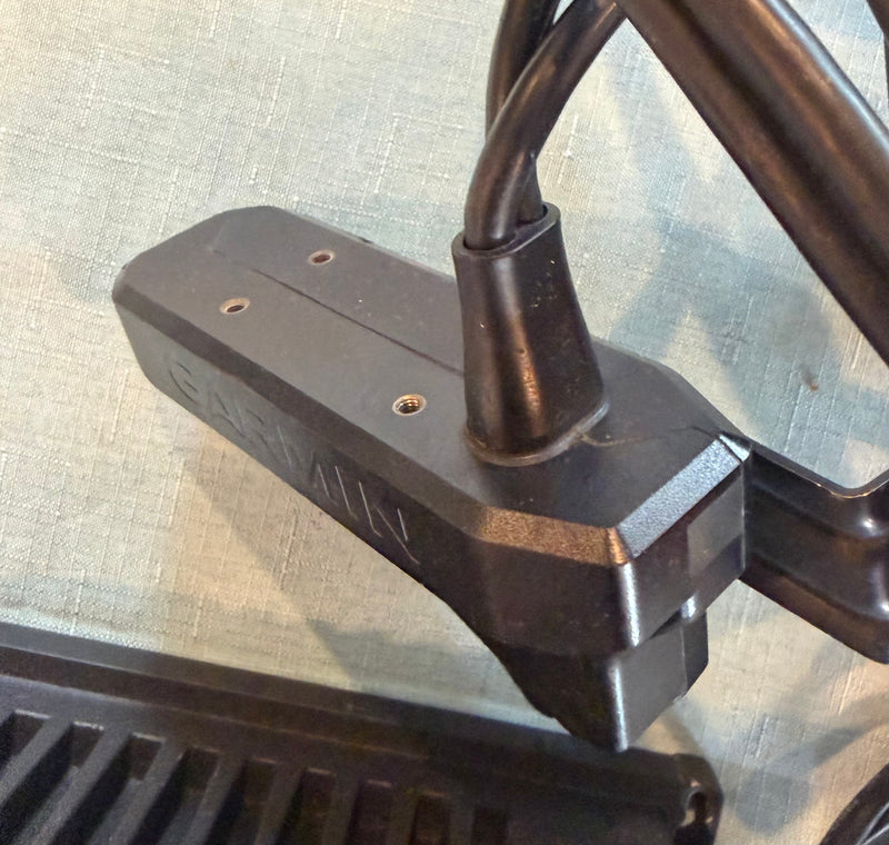 Load image into Gallery viewer, Used Garmin Livescope LVS32 w/ GLS10

