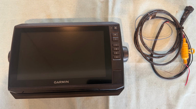 Load image into Gallery viewer, Used Garmin Echomap 93sv UHD
