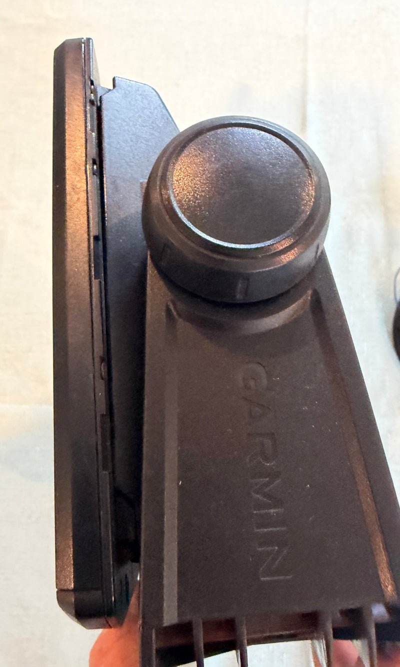 Load image into Gallery viewer, Used Garmin Echomap 93sv UHD
