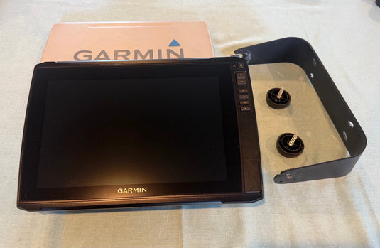 Used Garmin Echomap Ultra 126sv