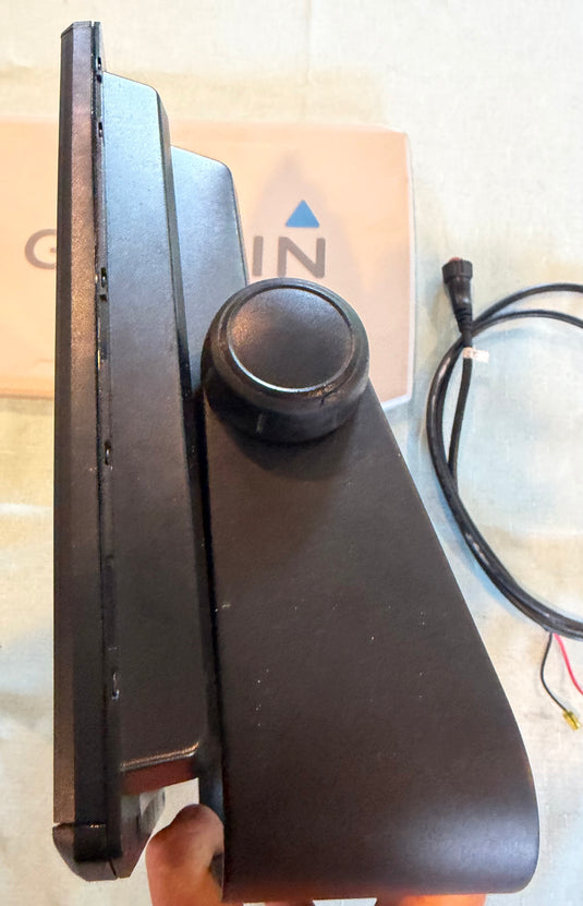 Used Garmin Echomap Ultra 126sv