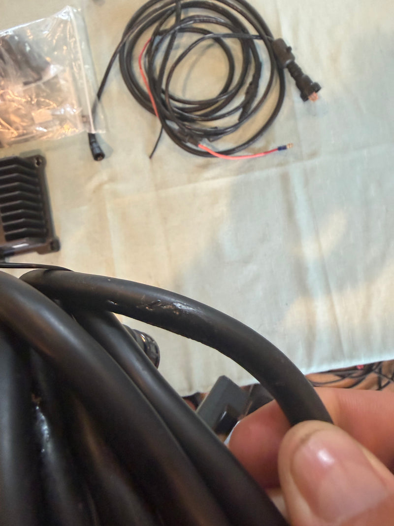 Load image into Gallery viewer, Used Garmin Livescope Plus LVS34 w/ GLS10 - READ DESCRIPTION
