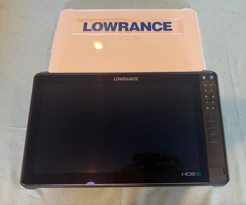 Load image into Gallery viewer, New-Other Lowrance HDS 16 PRO
