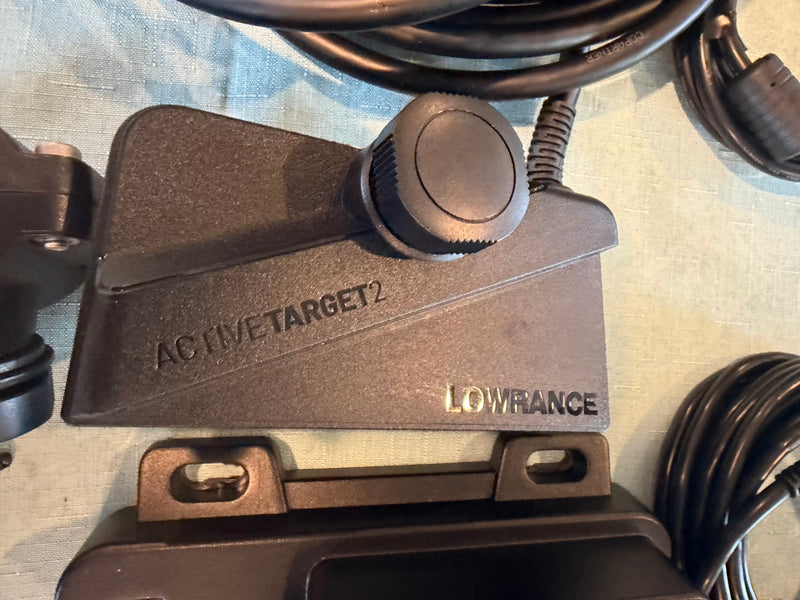 Load image into Gallery viewer, Used Lowrance Active Target 2
