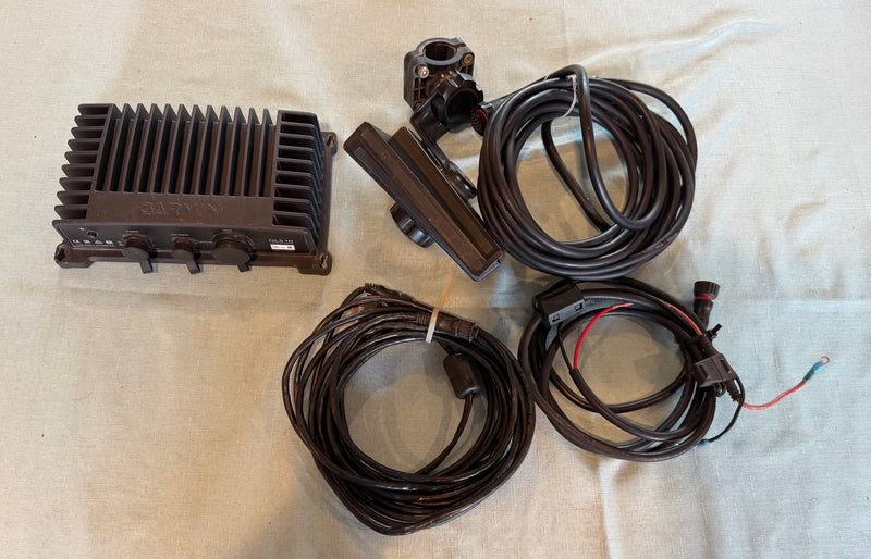 Load image into Gallery viewer, Used Garmin Livescope Plus LVS34 w/ GLS10
