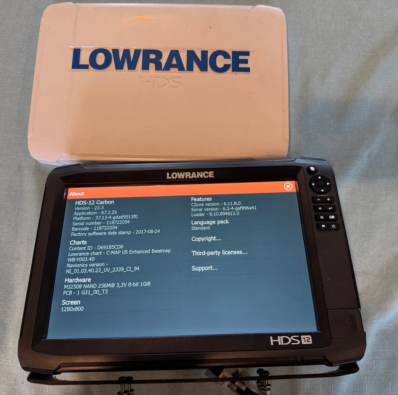 Load image into Gallery viewer, Used Lowrance HDS 12 Carbon
