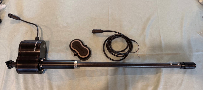 Load image into Gallery viewer, Used Foresight Motorized Pole Mount
