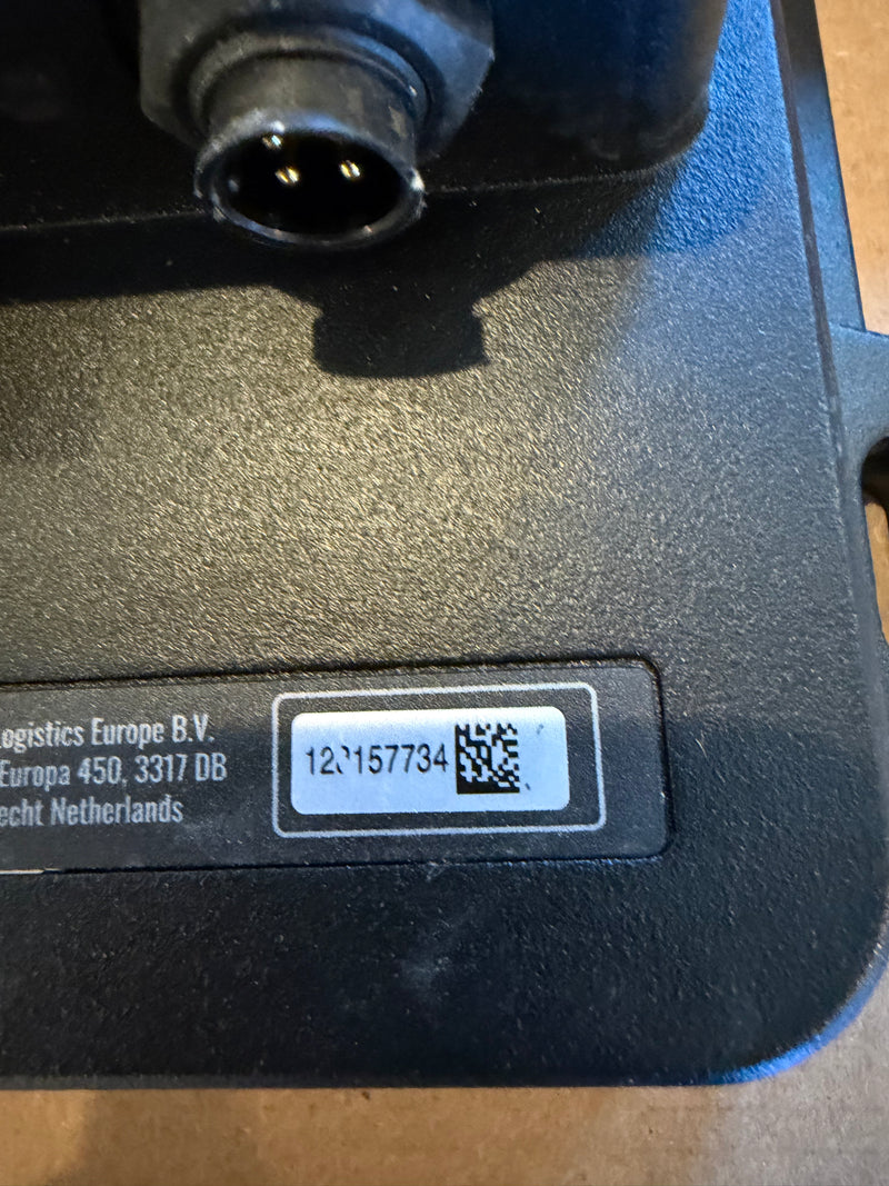 Load image into Gallery viewer, Used Lowrance Active Target 1
