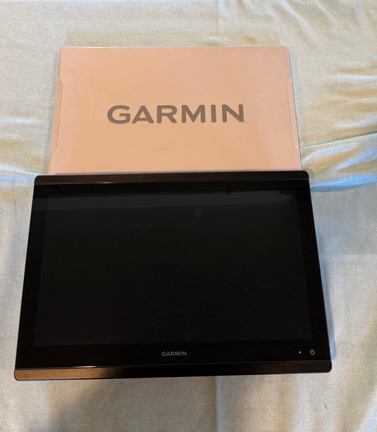 Used Garmin GPSMAP 8616