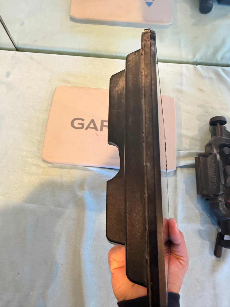 Load image into Gallery viewer, Used Garmin Echomap Ultra 126sv
